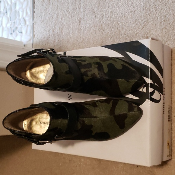 EUC! Nine West "Sappheir" boot 6 - Picture 10 of 11